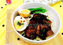 卤牛肉面