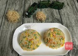 五彩黄金炒饭的做法图解7