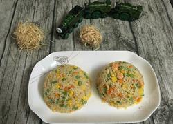五彩黄金炒饭