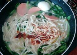 小青菜鸡蛋火腿面