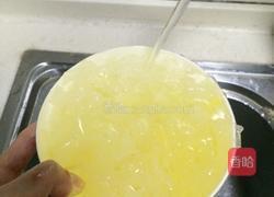 牛奶桃胶银耳羹的做法图解6