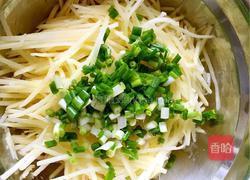 土豆煎饼的做法图解2
