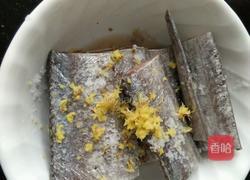 酥带鱼的做法图解1