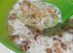 桃胶牛奶糖水