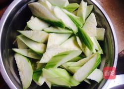 丝瓜炒蛋的做法图解2