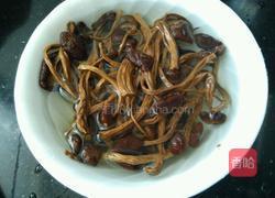 茶树菇煲水鸭汤的做法图解2