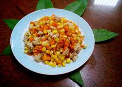 玉米胡萝卜炒肉粒