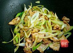大葱爆肉的做法图解6