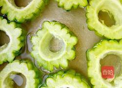 肉酿苦瓜的做法图解4