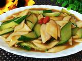 黄瓜炒杏鲍菇的做法[图]