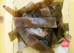 梅花肉炖土豆海带的做法图解3