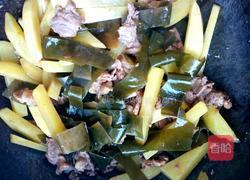 梅花肉炖土豆海带的做法图解5