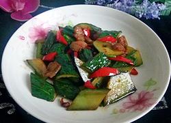 黄瓜皮炒肉