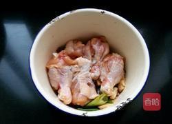 香酥鸡的做法图解1