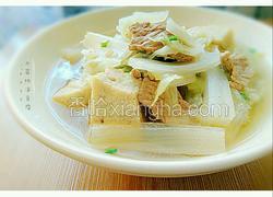 白菜炖冻豆腐
