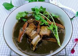黑蒜煲排骨響螺片湯