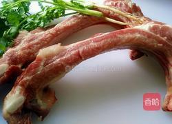 黑蒜煲排骨響螺片湯的做法图解1