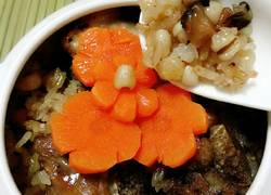 红茶糯米排骨饭