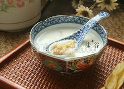 花胶炖鲜奶