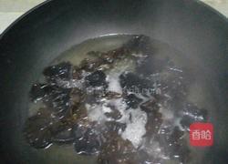 莲菜拌木耳的做法图解2