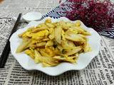 茭白炒鸡蛋
