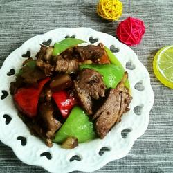青椒炒猪头肉的做法[图]