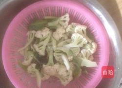 干锅花菜的做法图解1