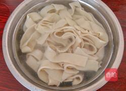 油泼黑芝麻核桃面的做法图解6