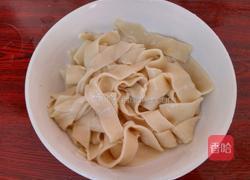 油泼黑芝麻核桃面的做法图解8
