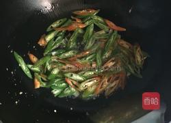 辣椒炒鸡蛋的做法图解10