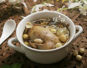 白莲茶树菇乳鸽汤[图]