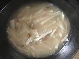 萝卜淡菜汤