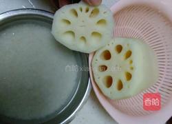 清香四溢桂花糯米藕的做法图解1