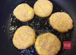 芝麻南瓜饼的做法图解3