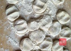 韭菜猪肉饺子的做法图解4