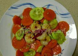 胡萝卜黄瓜炒虾仁