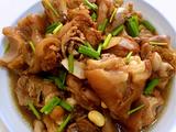 猪蹄焖黄豆