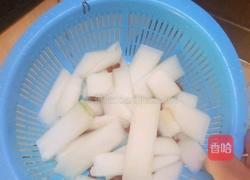 冬瓜排骨枸杞汤的做法图解2