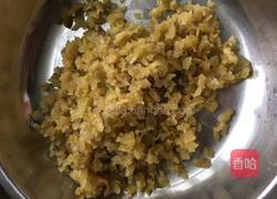 杏鲍菇榨菜香葱肉馅的做法图解6