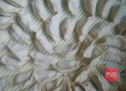 芹菜猪肉饺子的做法图解12