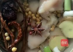 干燥的秋天来点滋补的汤食让你的肌肤Q弹起来的做法图解7