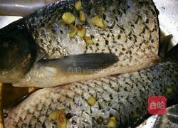 红烧草鱼的做法图解1