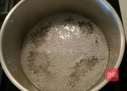 牛奶木瓜香蕉西米露的做法图解2