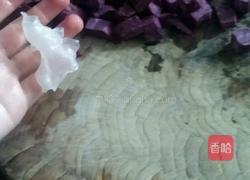 紫薯银耳羹的做法图解2
