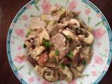 香菇炒肉片