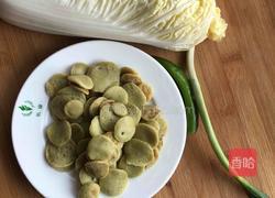 大白菜炒豆饼的做法图解1