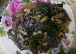 肉炒红蘑