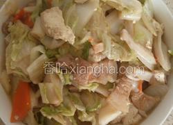白菜莲藕五花肉炖豆腐