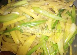 芹菜炒土豆丝