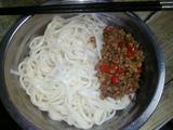 辣肉酱拌面